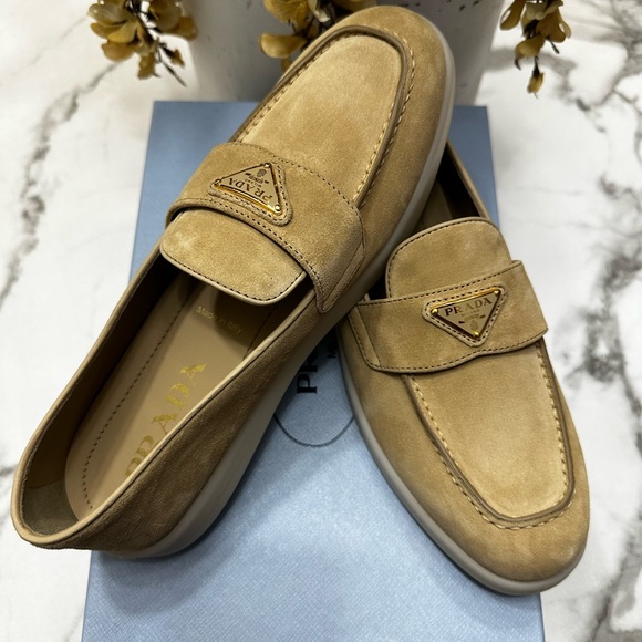 Prada Saint Tropez Suede Loafers size 38.5 - Picture 4 of 13